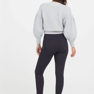 Spanx Perfect Pant Ankle 4 Pocket Classic Navy Ponte size large like new